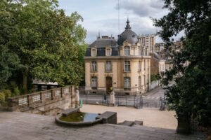 Lire la suite à propos de l’article Trouver le meilleur agent immobilier à Rennes : Guide complet