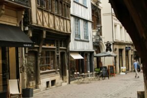 Lire la suite à propos de l’article Astuces pour un état des lieux d’entrée professionnel à Rouen
